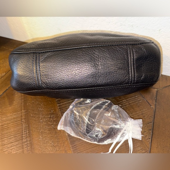 Michael Kors Black Pebbled Leather Crossbody Shoulder Bag Chain Tassel - Picture 6 of 6